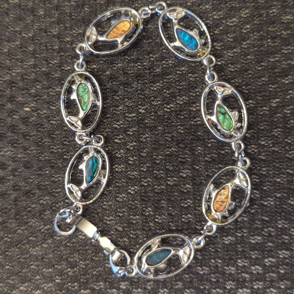 Dolphin Bracelet - Picture 1 of 3